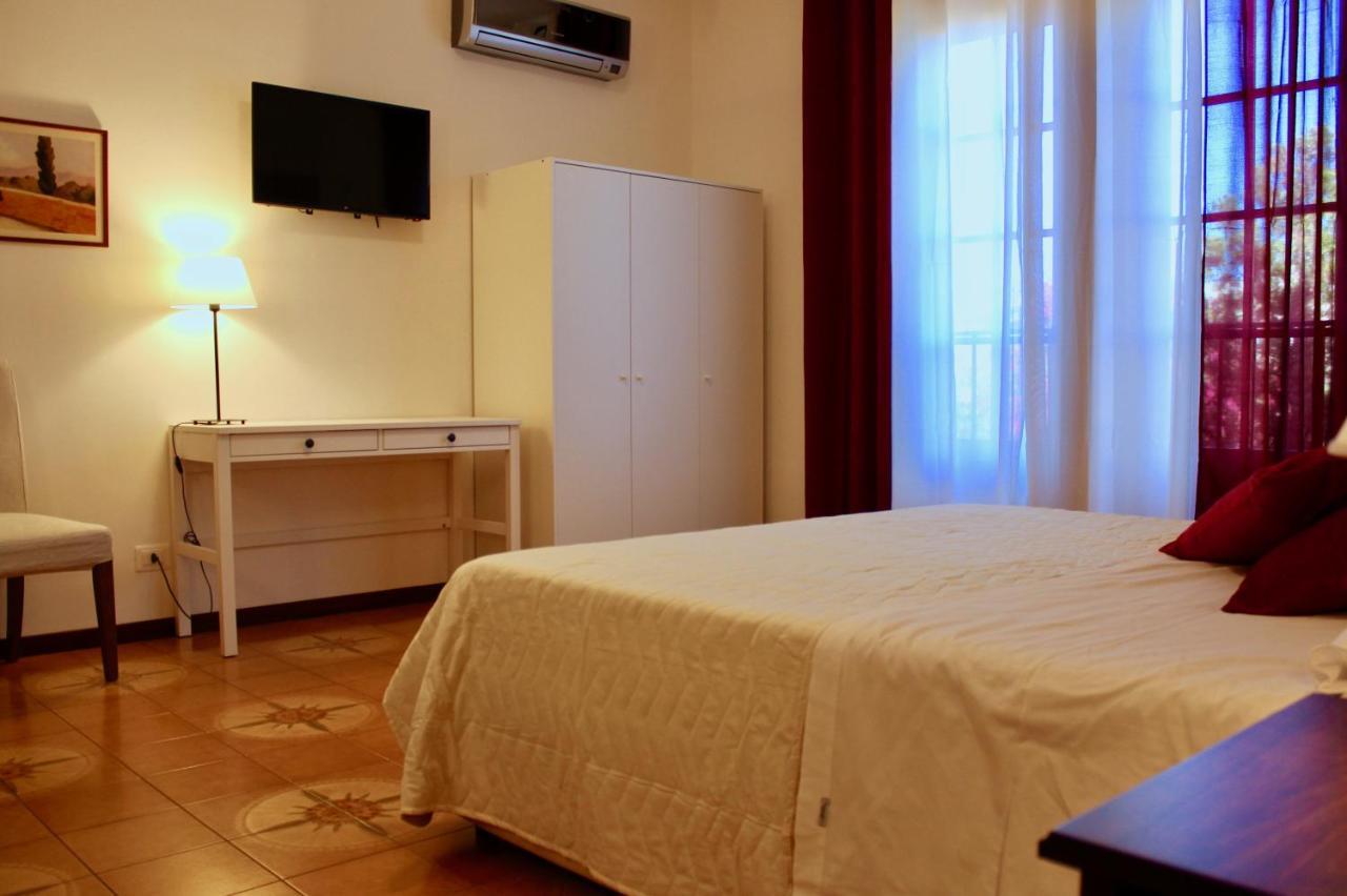 Gli Artisti Apartments & Rooms 巴格里亚 外观 照片